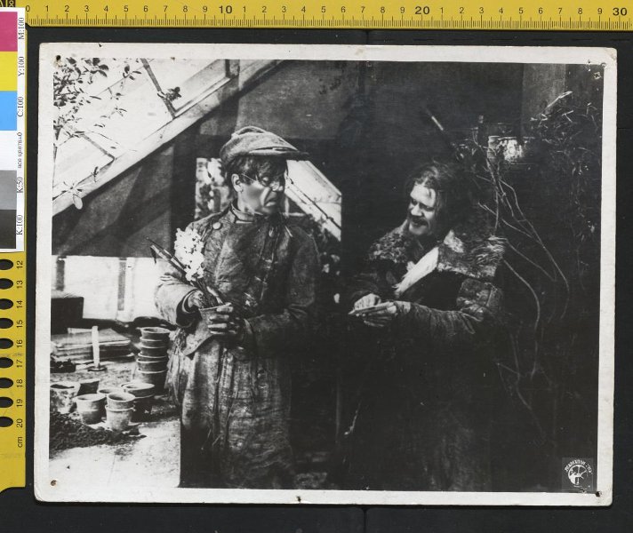 Увеличенный кадр кинофильма «Поликушка» киноателье «Русь» 1919 г.