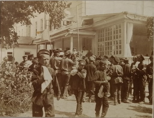 Тульские школьники в гостях у Л.Н. Толстого