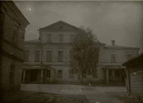 Главный фасад дома Горталова в Казани